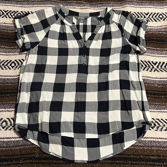 Market & Spruce Black and White Lightweight Plaid Top Size Medium Women - Picture 1 of 5